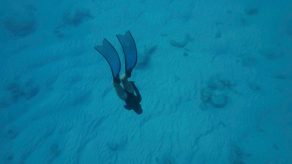 freediver in black long sleeve swimsuit - Ocean_Soul_Swimwear_Sustainable_Swimwear